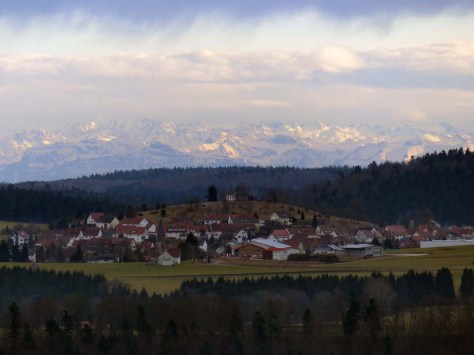 Obernheim zu Füßen der Alpen